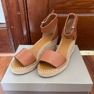 Franco Sarto tan leather espadrille wedges